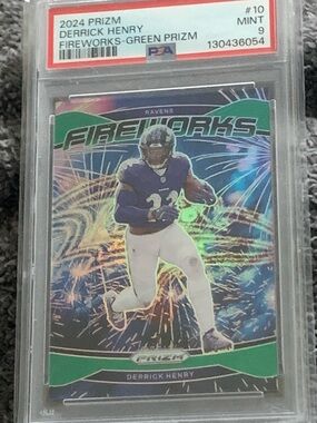 Panini Derrick Henry Green & Purple Fireworks Prizm Football Card